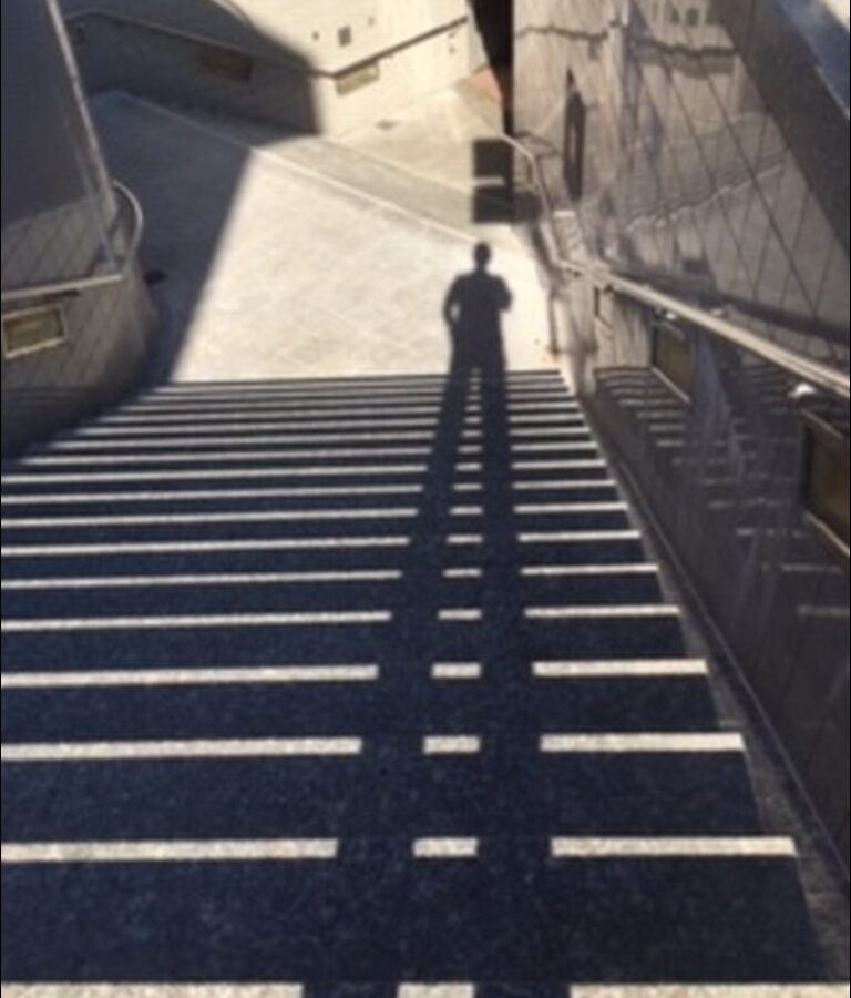 Lange Schatten (U‑Bahn, Stadthalle)